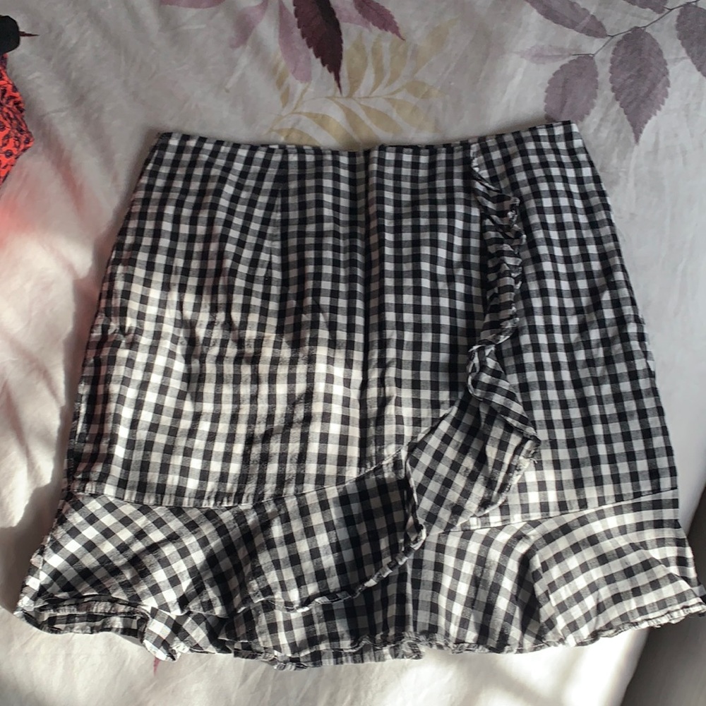 Ruby & Jenna gingham mini skirt